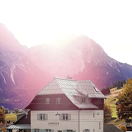 Hotel Lermooser *